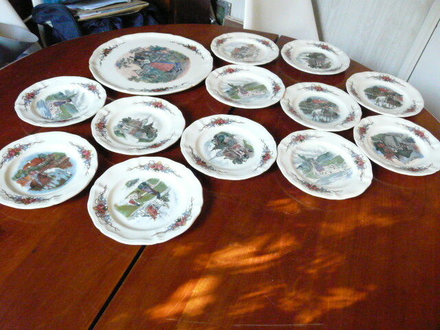 Dish and 12 plates Loux Obernai Sarreguemines Faience ancienne - Dessert service