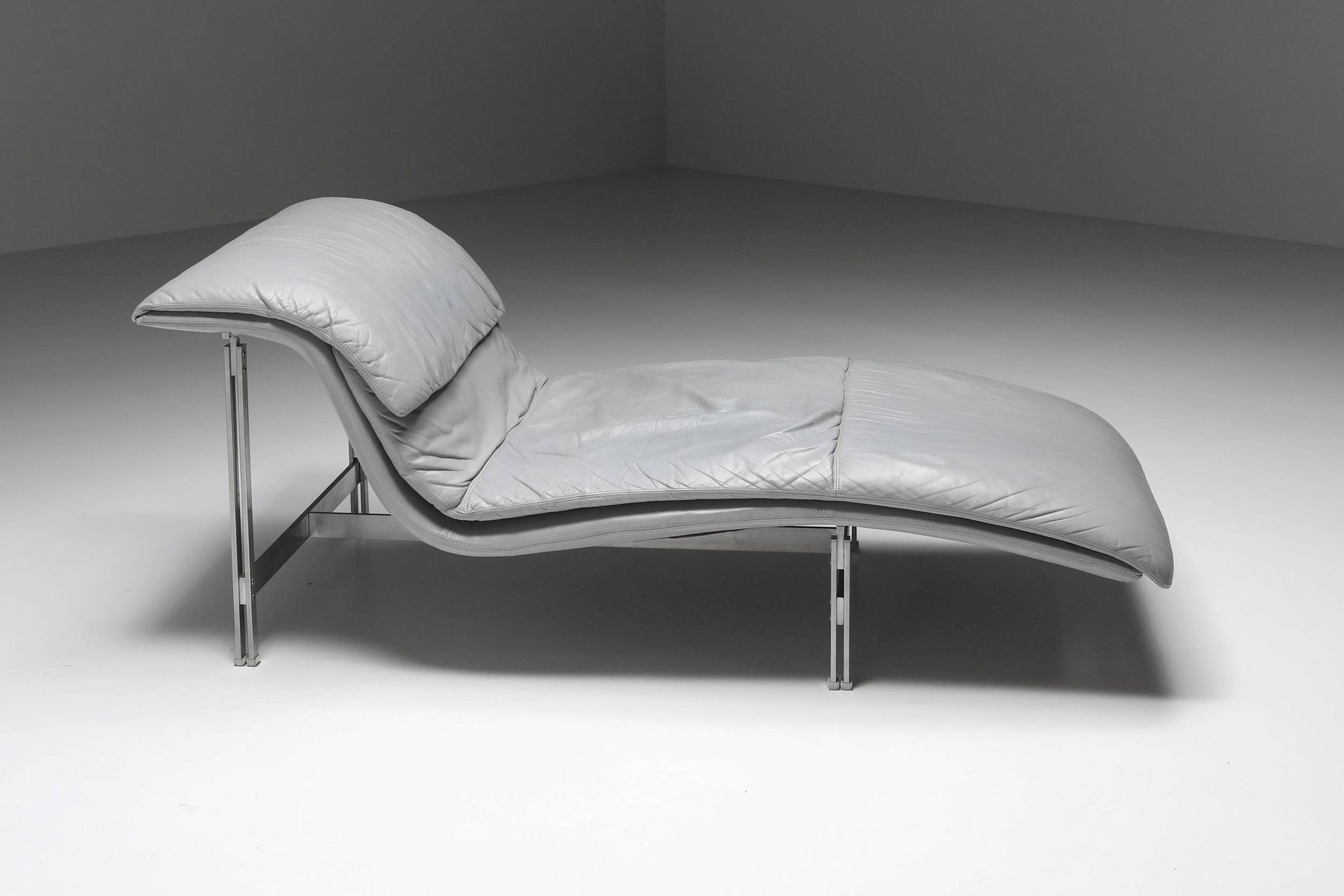 "Wave" Lounge Chair by Giovanni Offredi for Saporiti, Italy, 1974