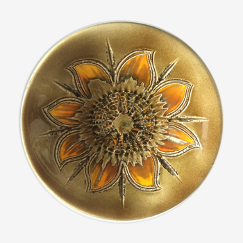 Large ceramic dish enamelled sunflower, Périgourdine Pottery, 1950s/1960s