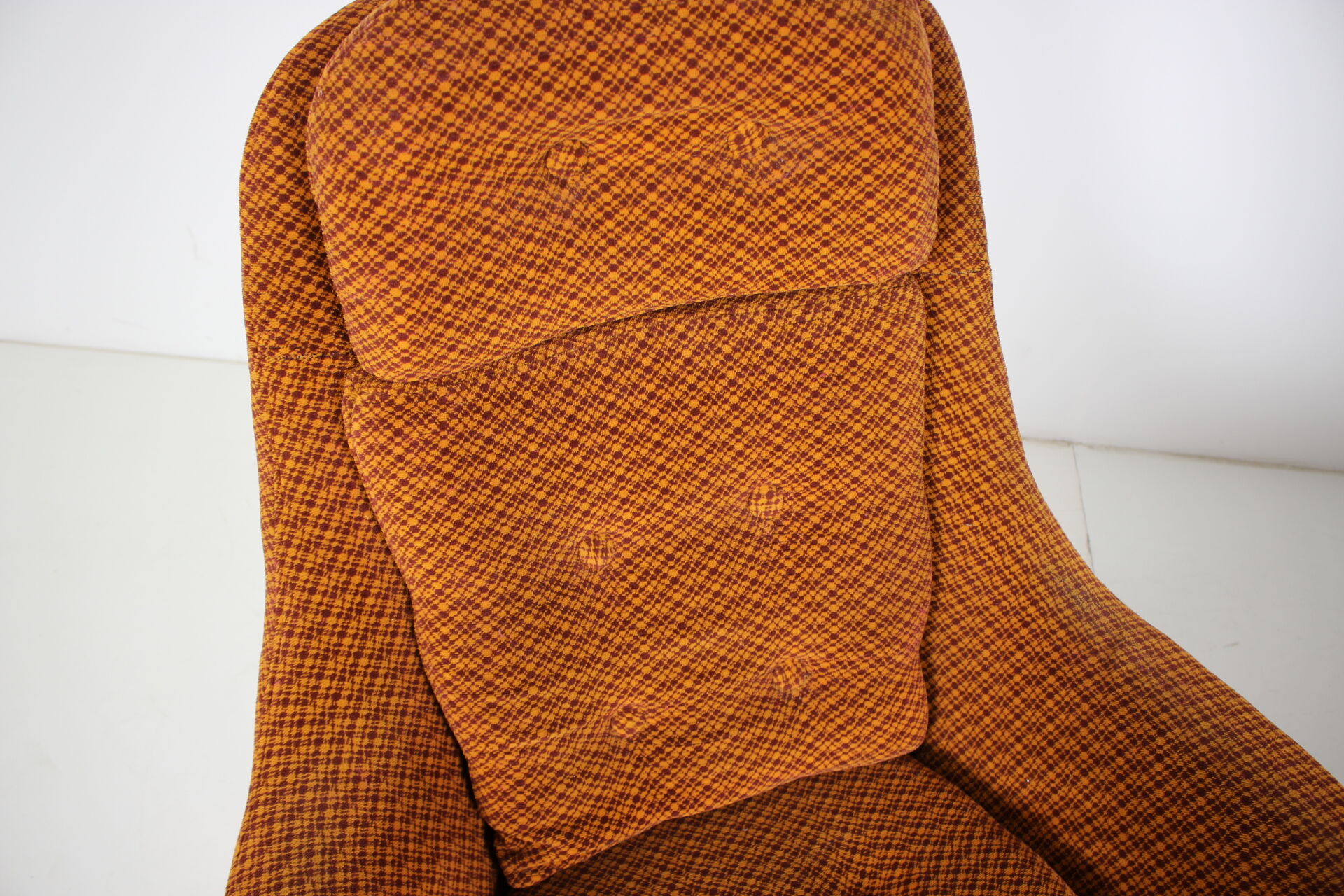 Set of two orange wing armchairs Interier Praha, Czechoslovakia