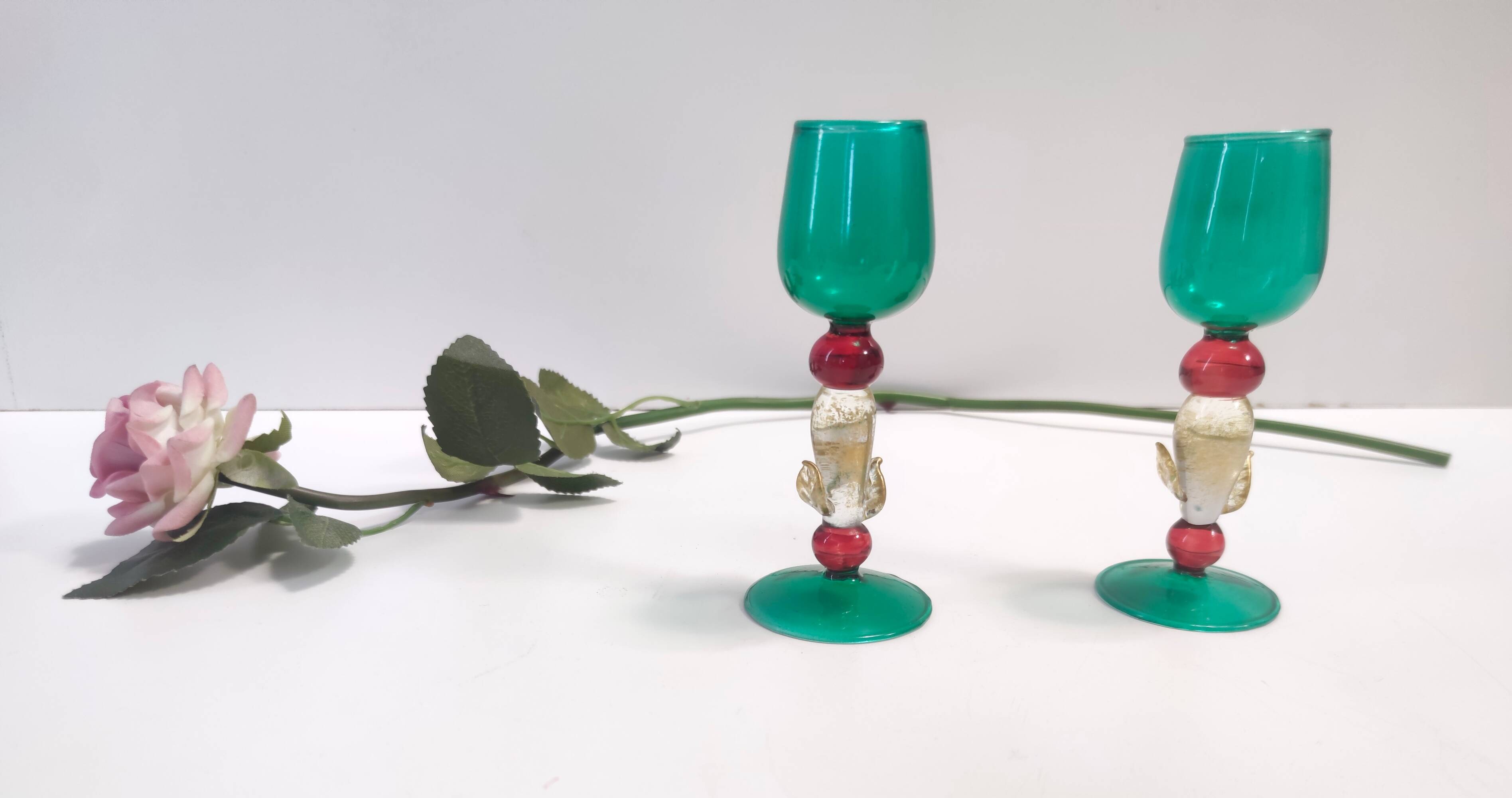 Postmodern Pair of Teal, Red and Gold Liqueur Glasses by Salviati, Murano, Italy