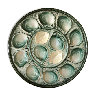 Oyster or appetizer dish in slipware