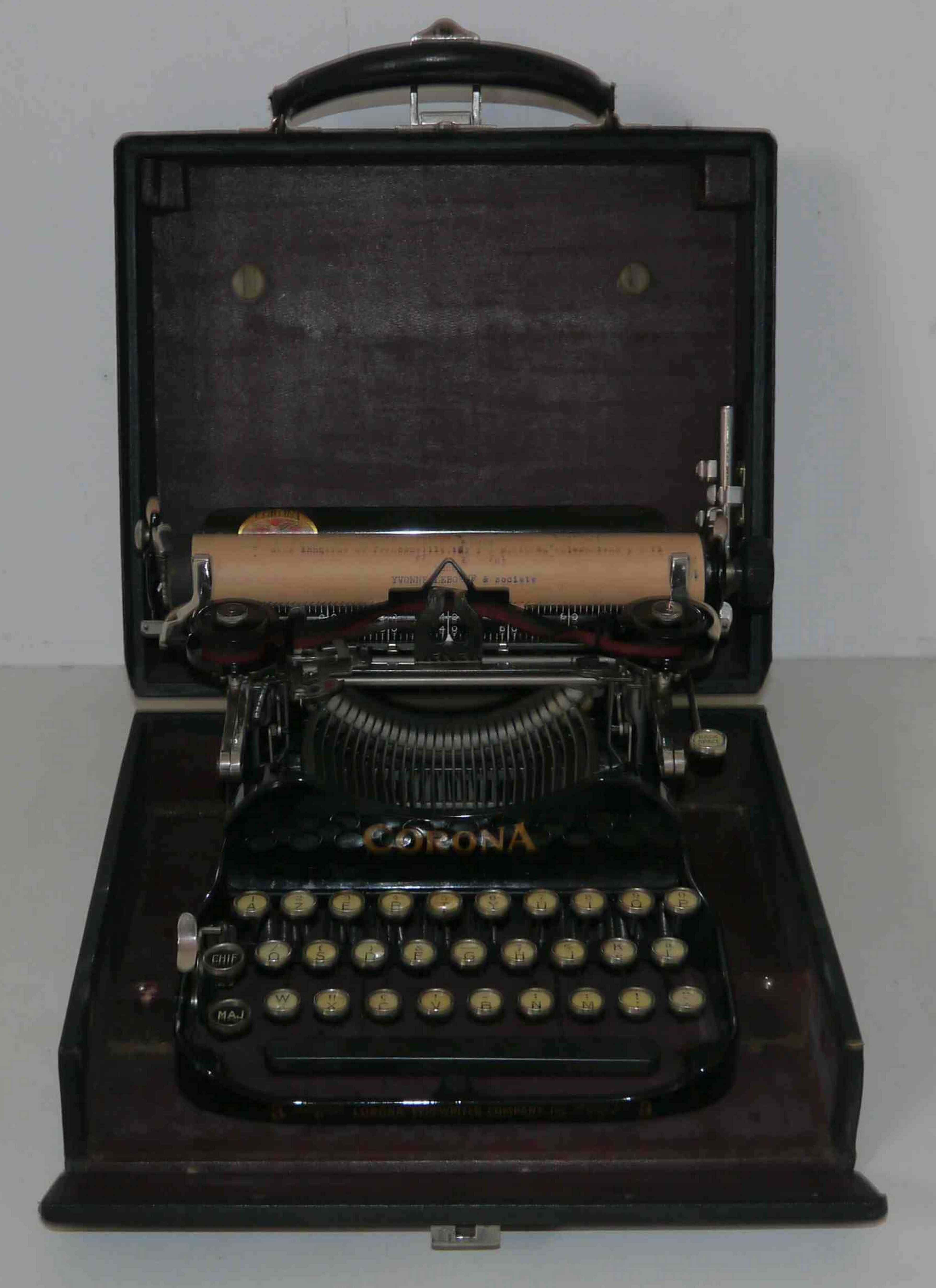Corona Portable Typewriter No. 3