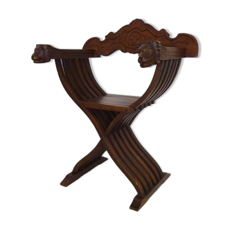 Vintage Savonarola chair with lion head, wood, Italy, 1950s