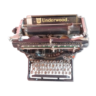 Underwood typewriter