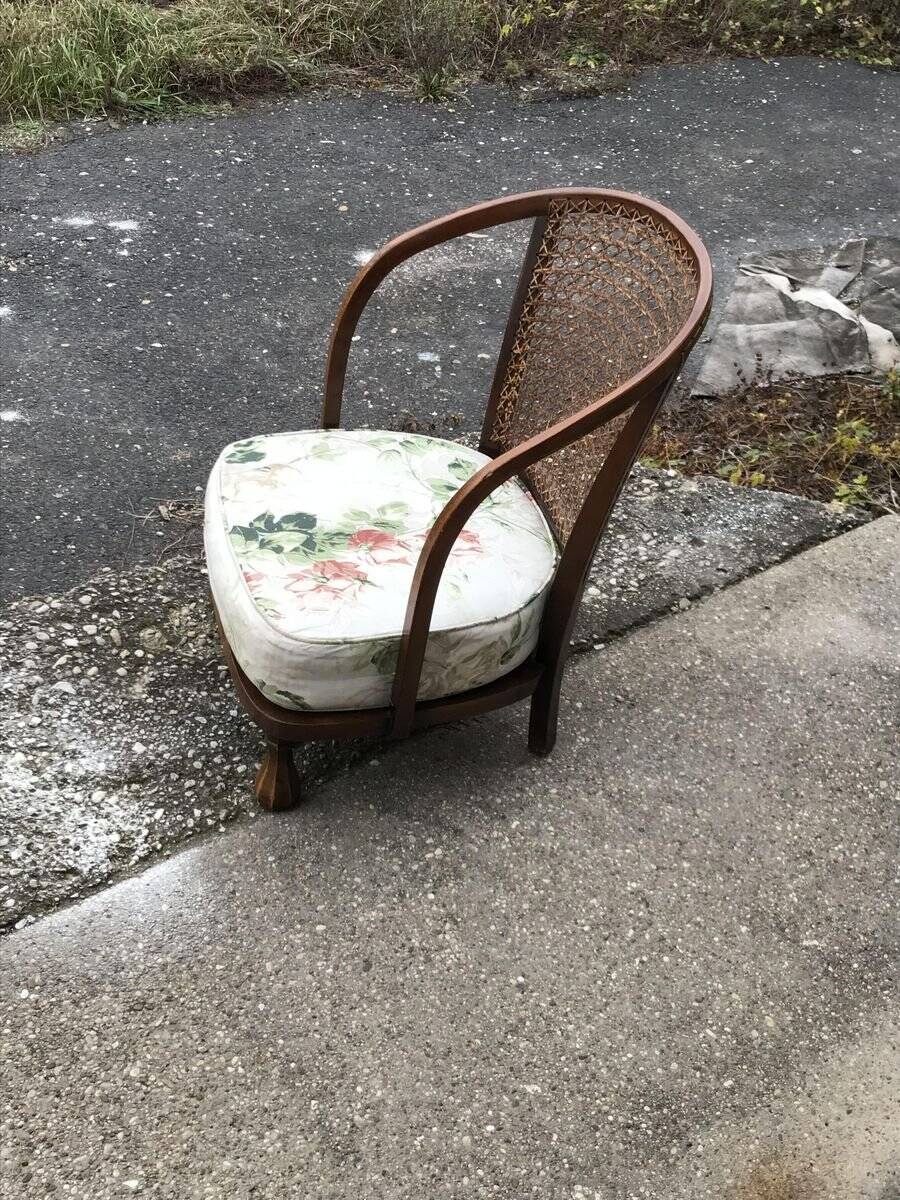 Vintage brown armchair in floral fabric and mahogany wood, 1950s, low back.