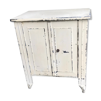 Meuble métallique
