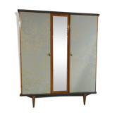 Armoire vintage