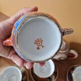 Beautiful Dainan porcelain tea/coffee service - Polychrome porcelain with relief decoration of dragons