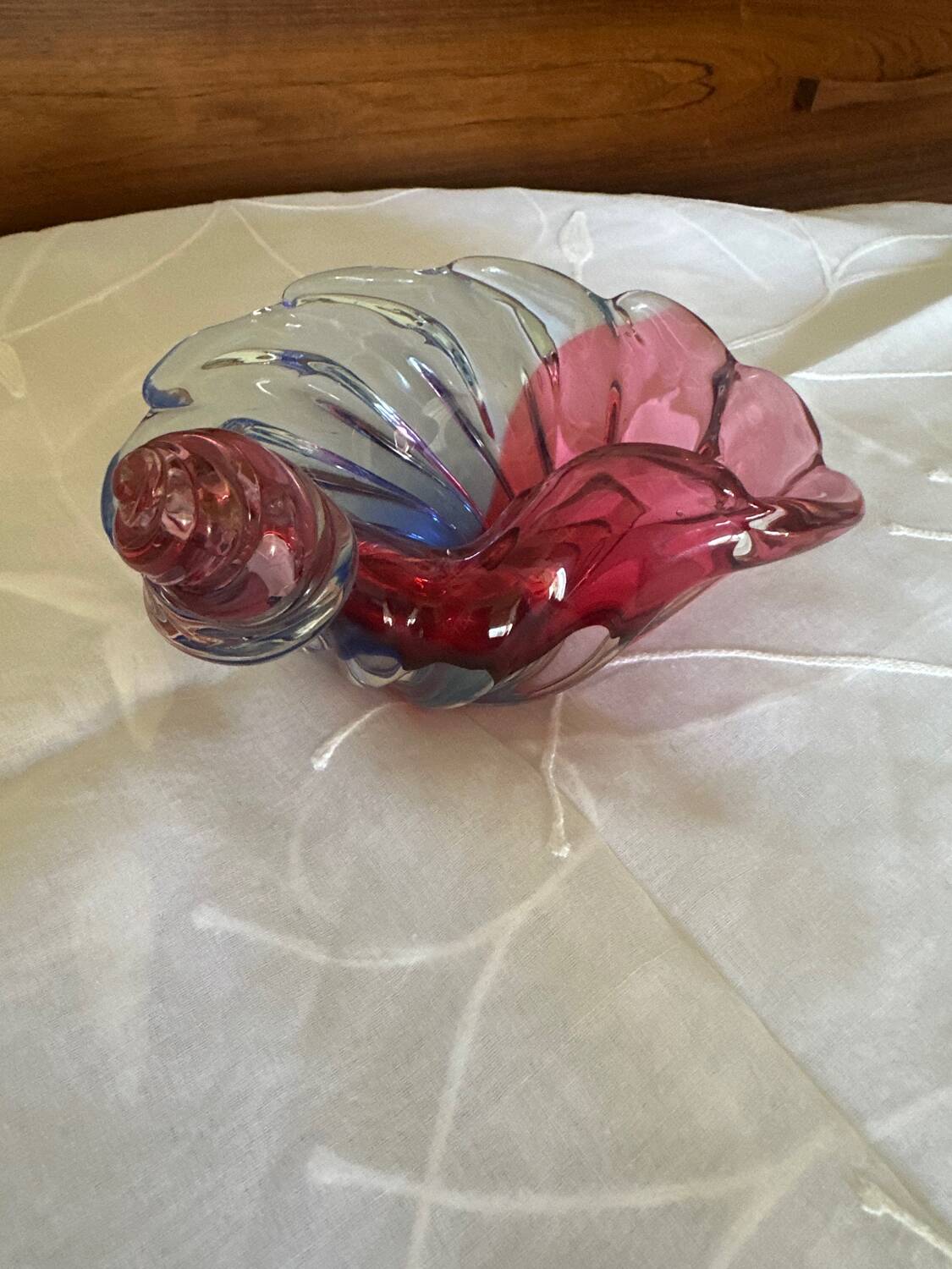 Ashtray Shell-shaped Glass from Bohemia Josef Hospodka Wine
