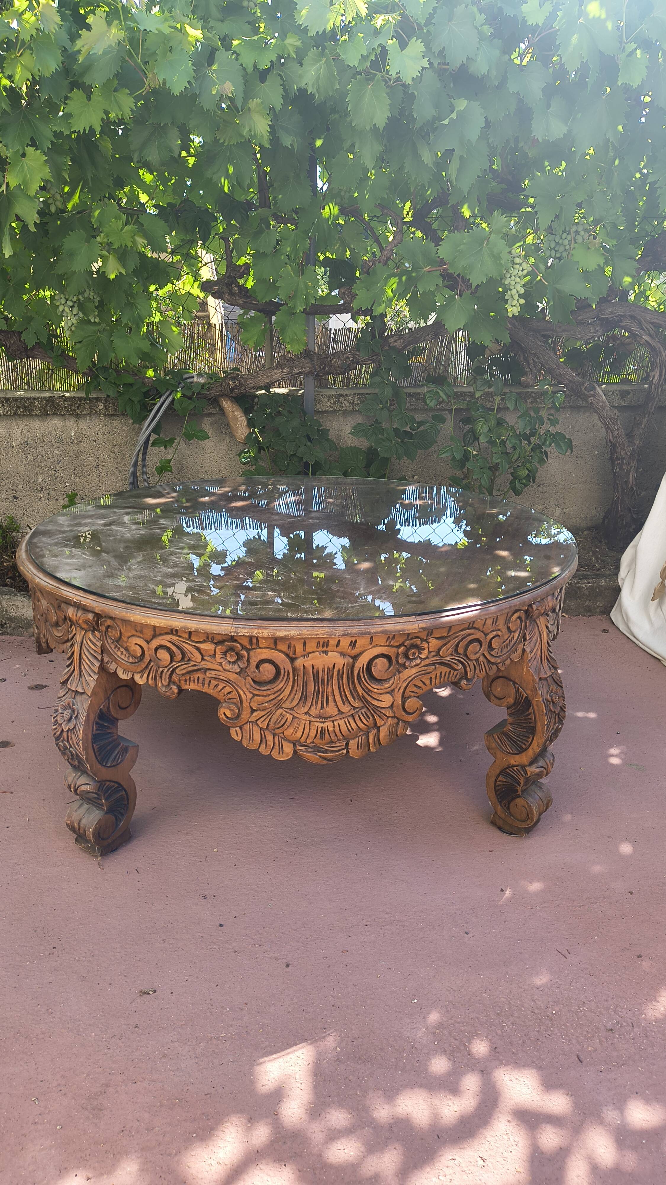 Large vintage Moroccan table – hand-carved solid wood – 1983
