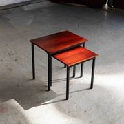 Ensemble de 2 tables gigognes par Cees Braakman