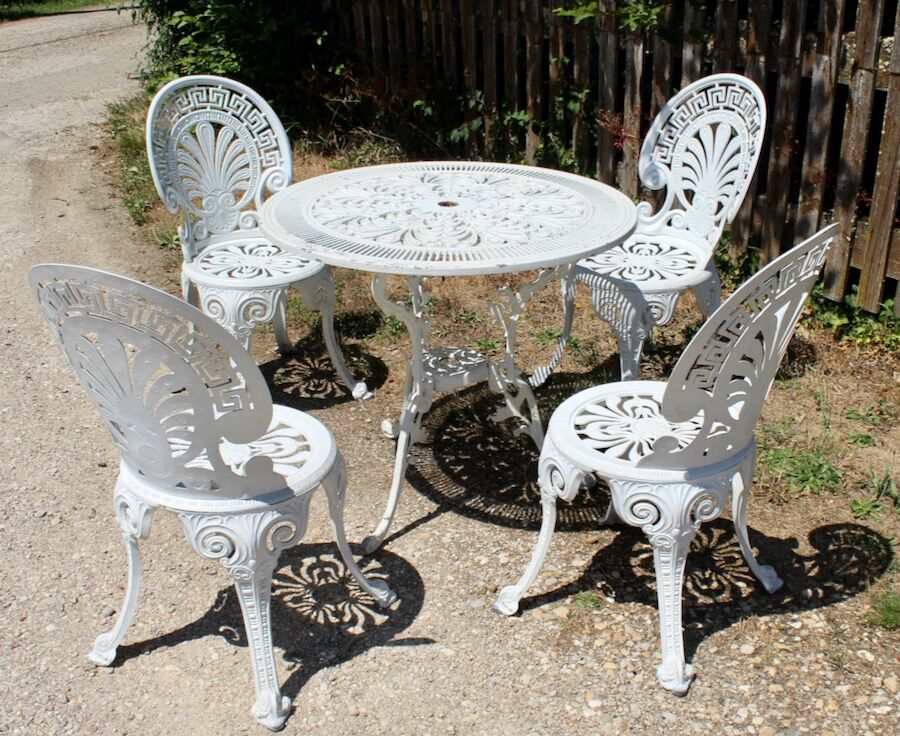 Garden furniture in cast aluminum 1950
