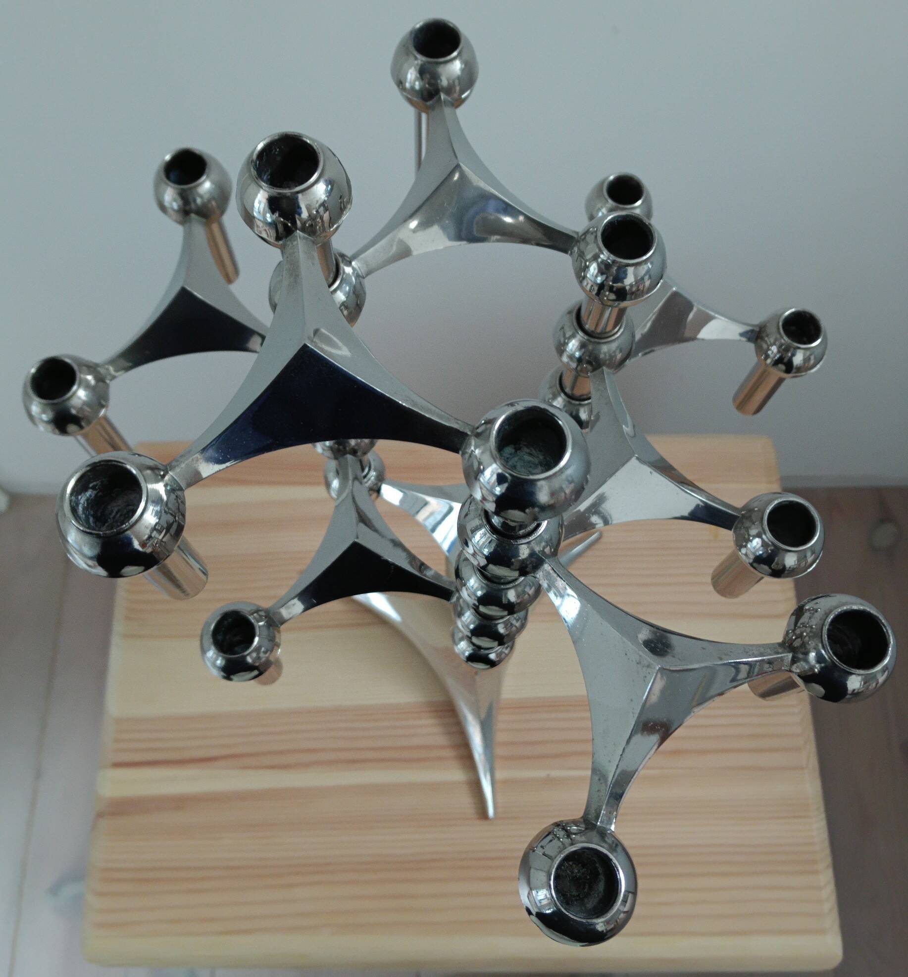Nagel modular floor-standing unit