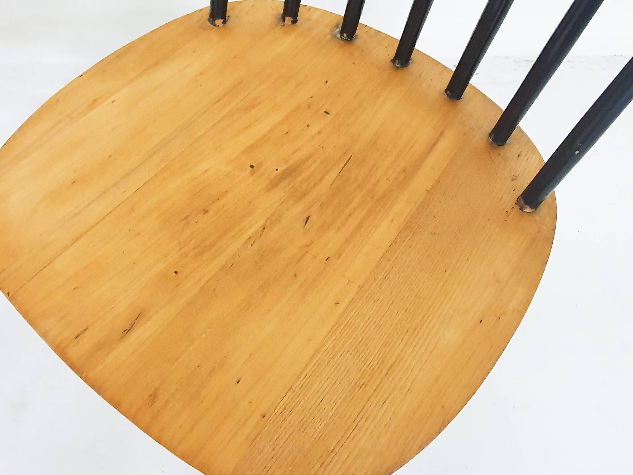 Set of four spindle back chairs, The Netherlands 1960's