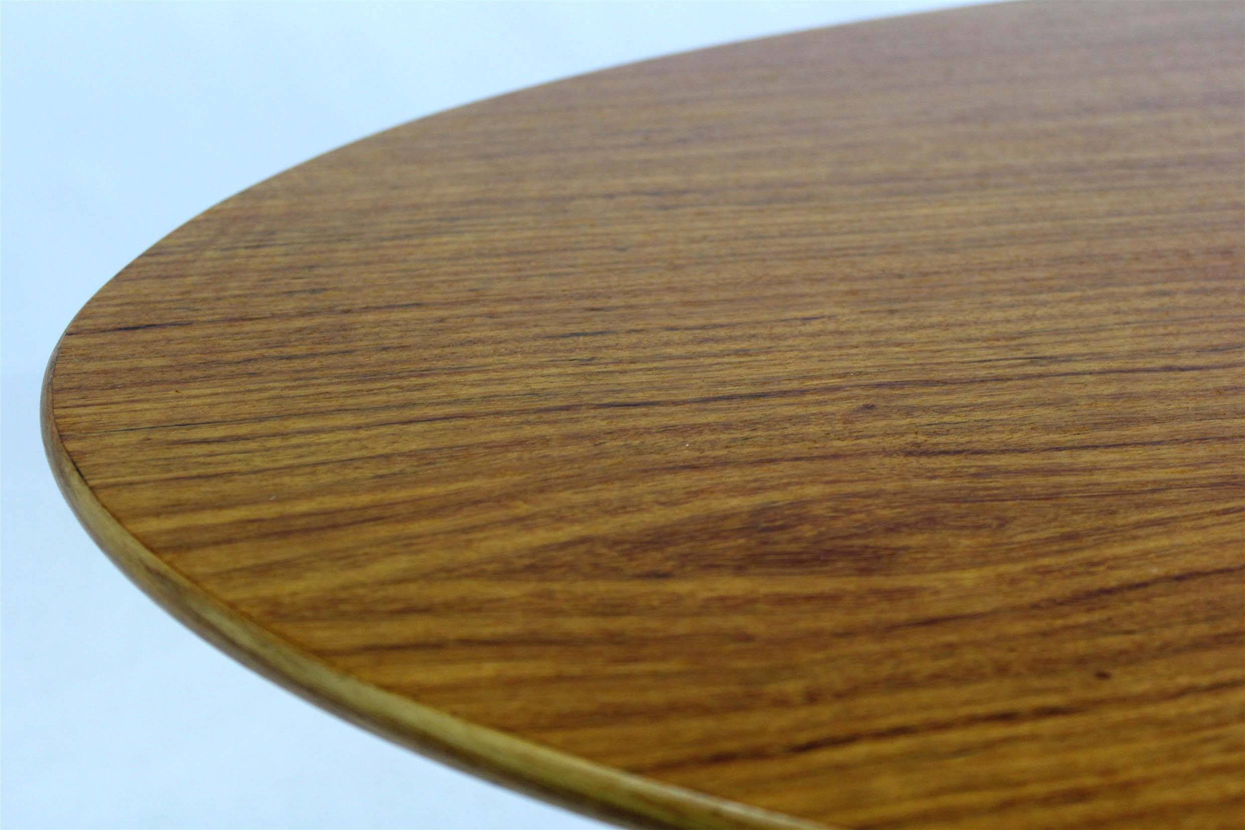 Tulip coffee table in walnut, mid-century modern style, restored by Dřevotvar, 1960s.
