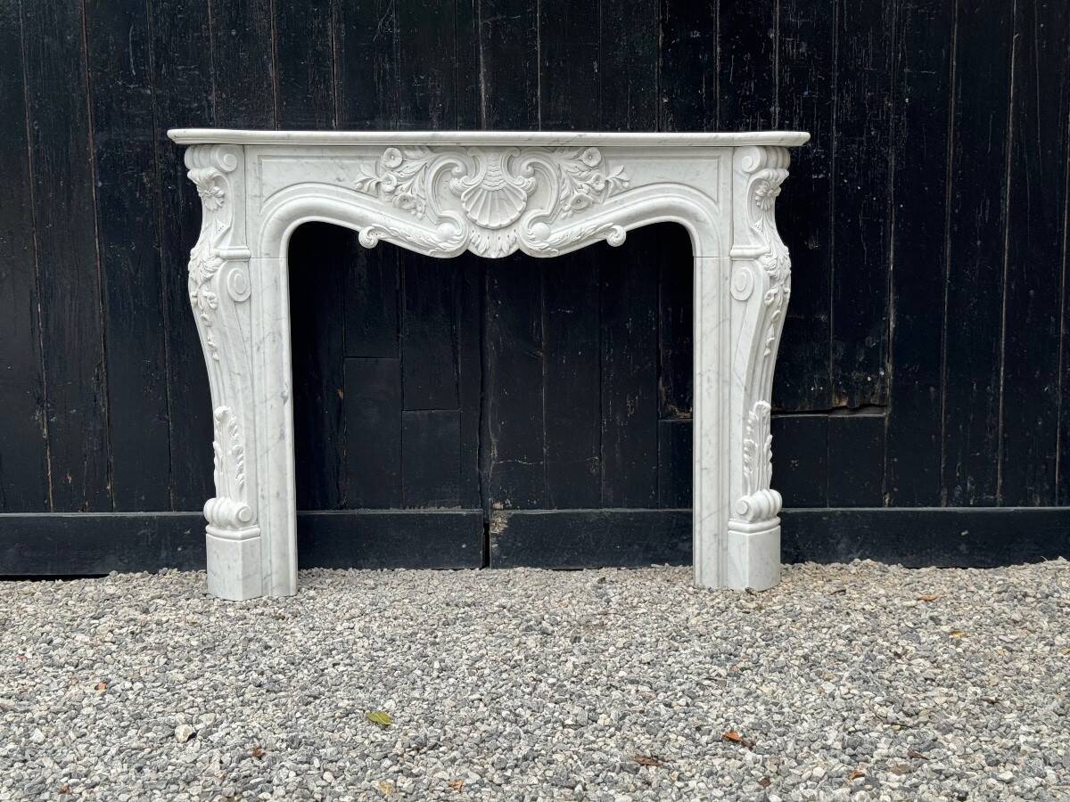 Louis XV style fireplace in Carrara marble circa 1980