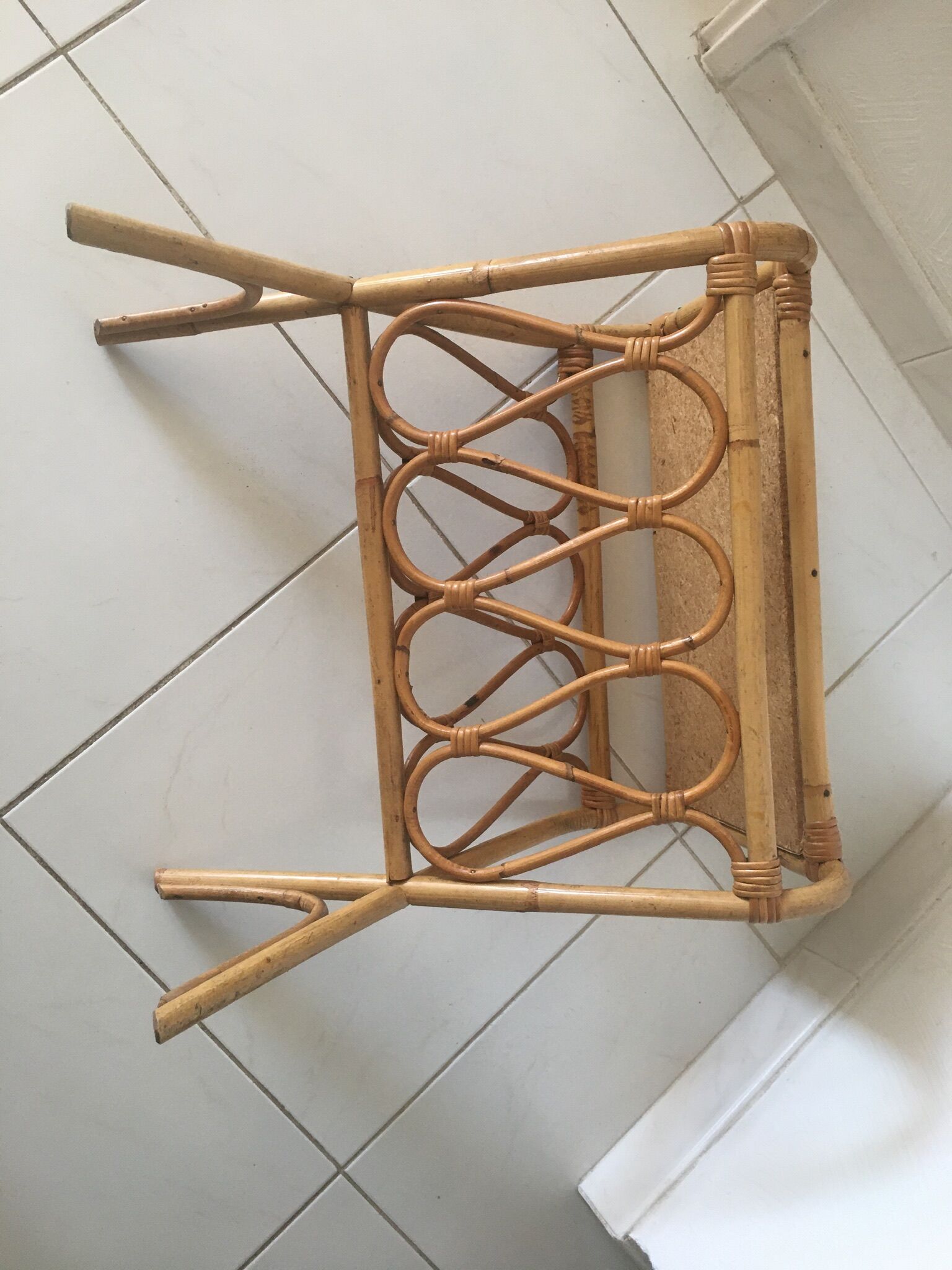 Vintage rattan magazines rack