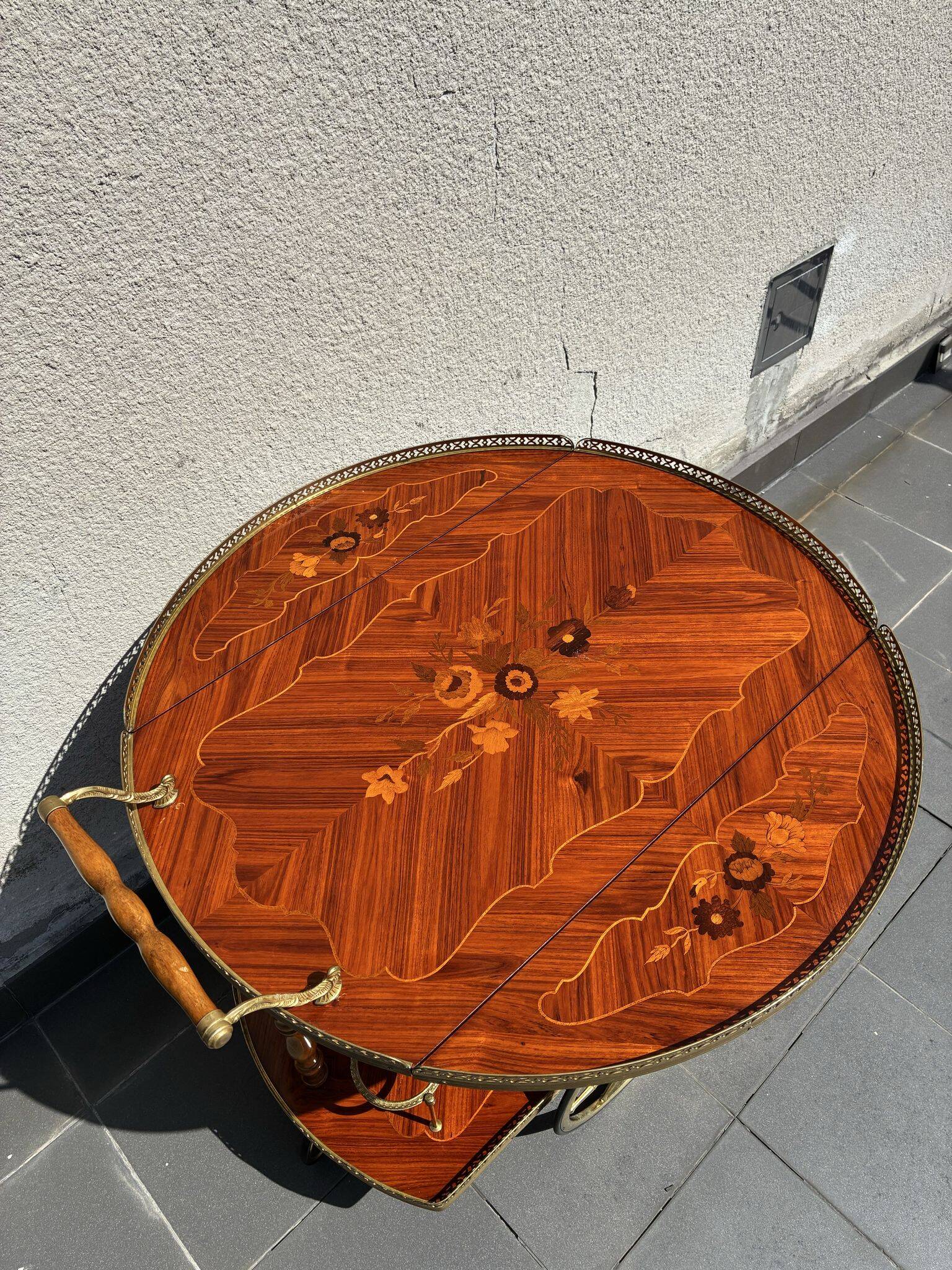 Italian marquetry and brass drinks trolley, mid-20th century