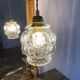 Baladeuse avec globe vintage en verre