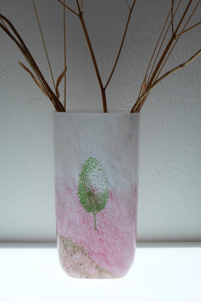 Scandinavian glass art vase known as May by Kjell Engman for Kosta Boda, 1980s