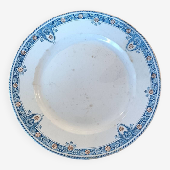 Old round dish
