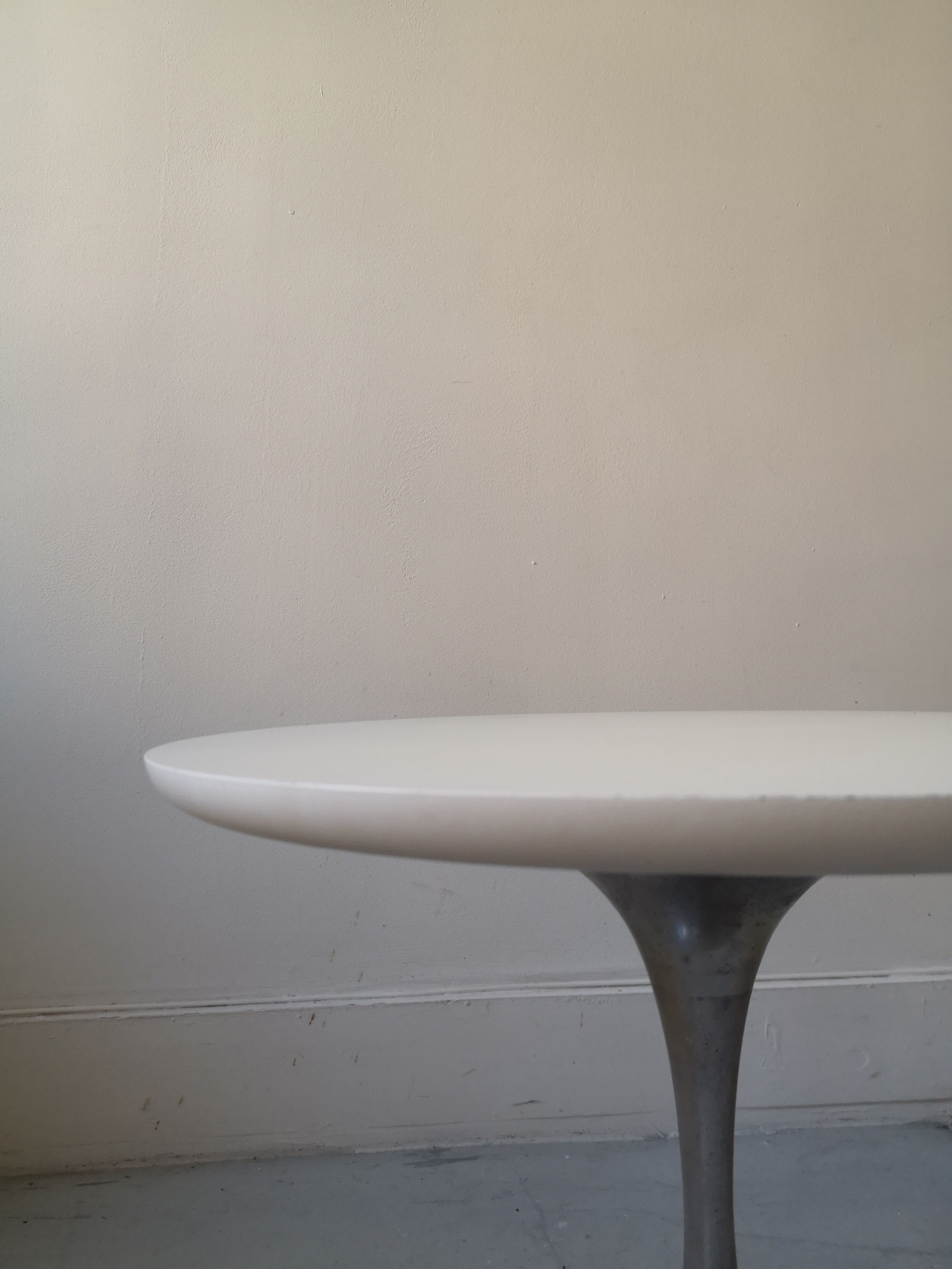 vintage Tulip side table by Maurice Burke for Arkana, 1960/70