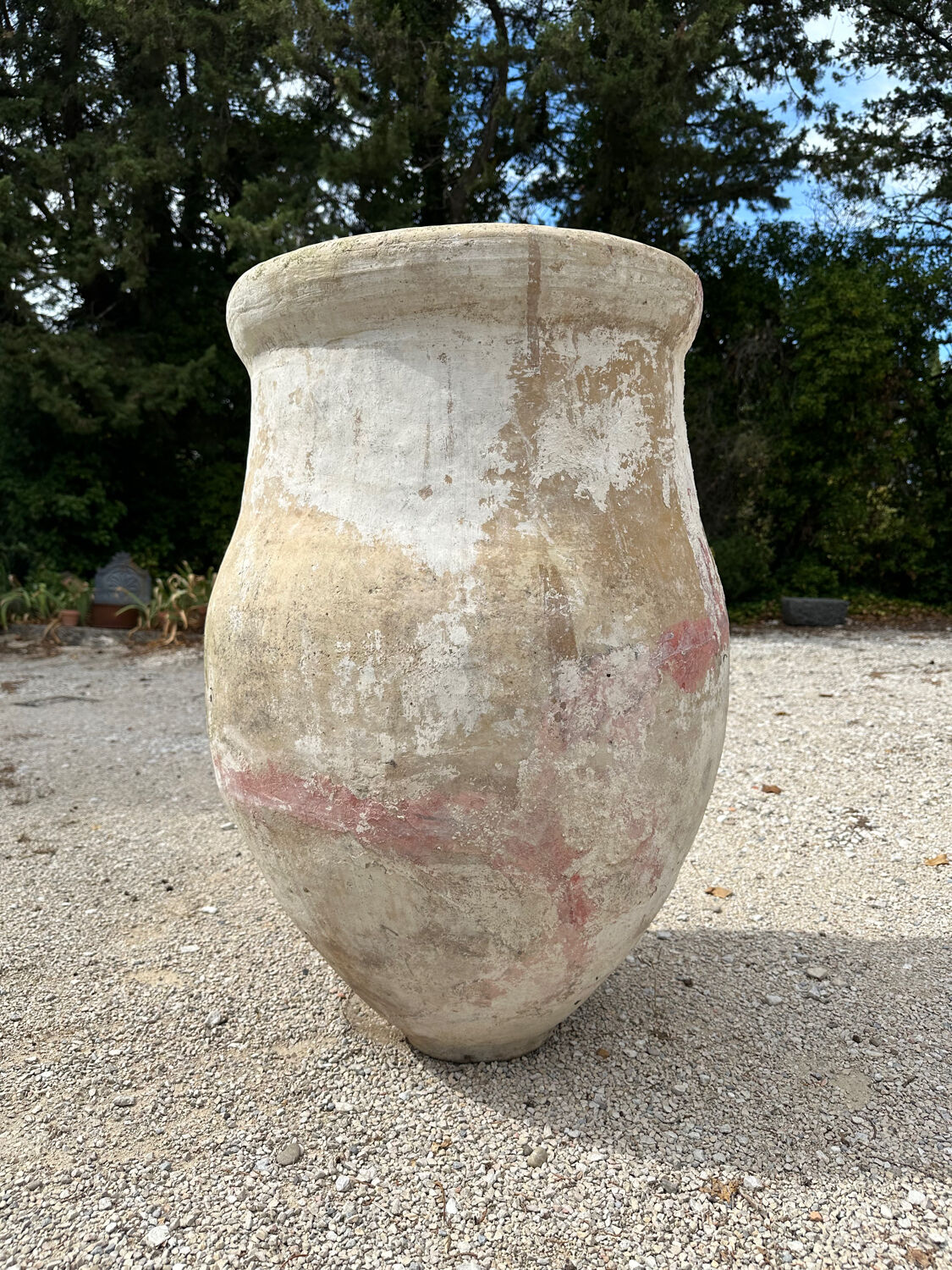 Ancient terracotta pottery jar