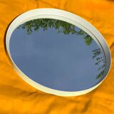 Miroir rond vintage en bois peint blanc d'un seul tenant - 68 cm