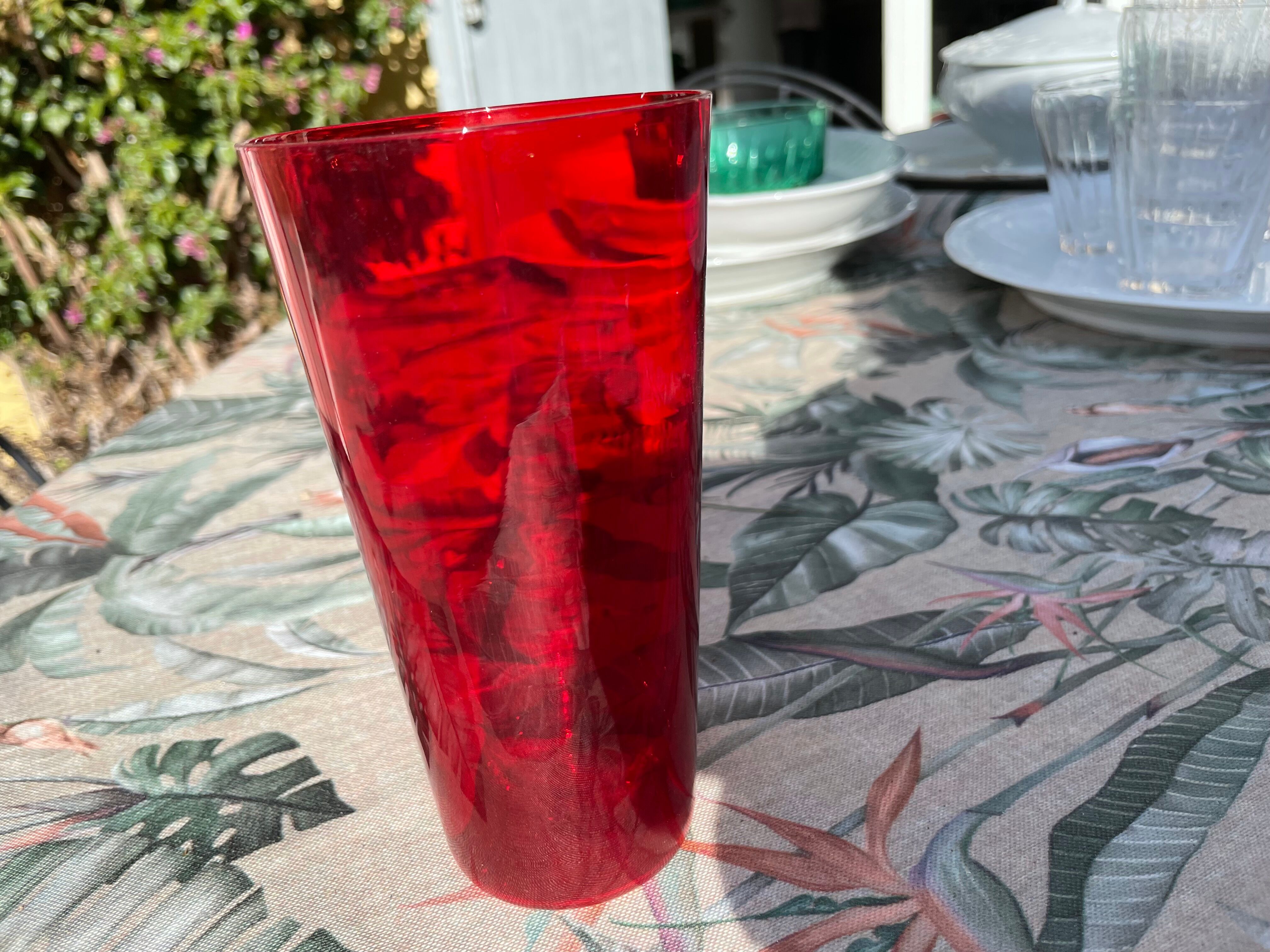 High glass in red glass