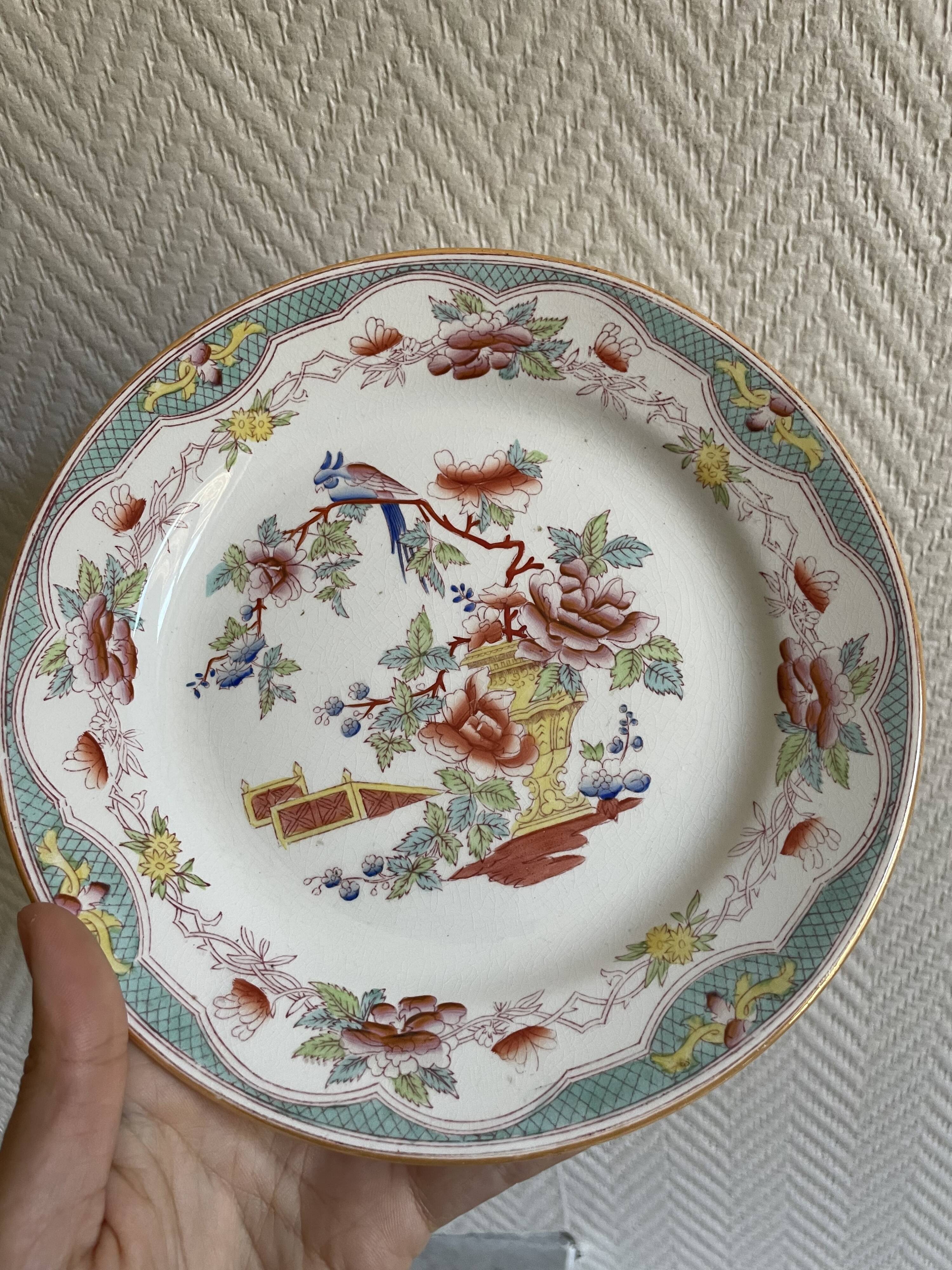 Small plate from the Maastricht Nanking ceramic company