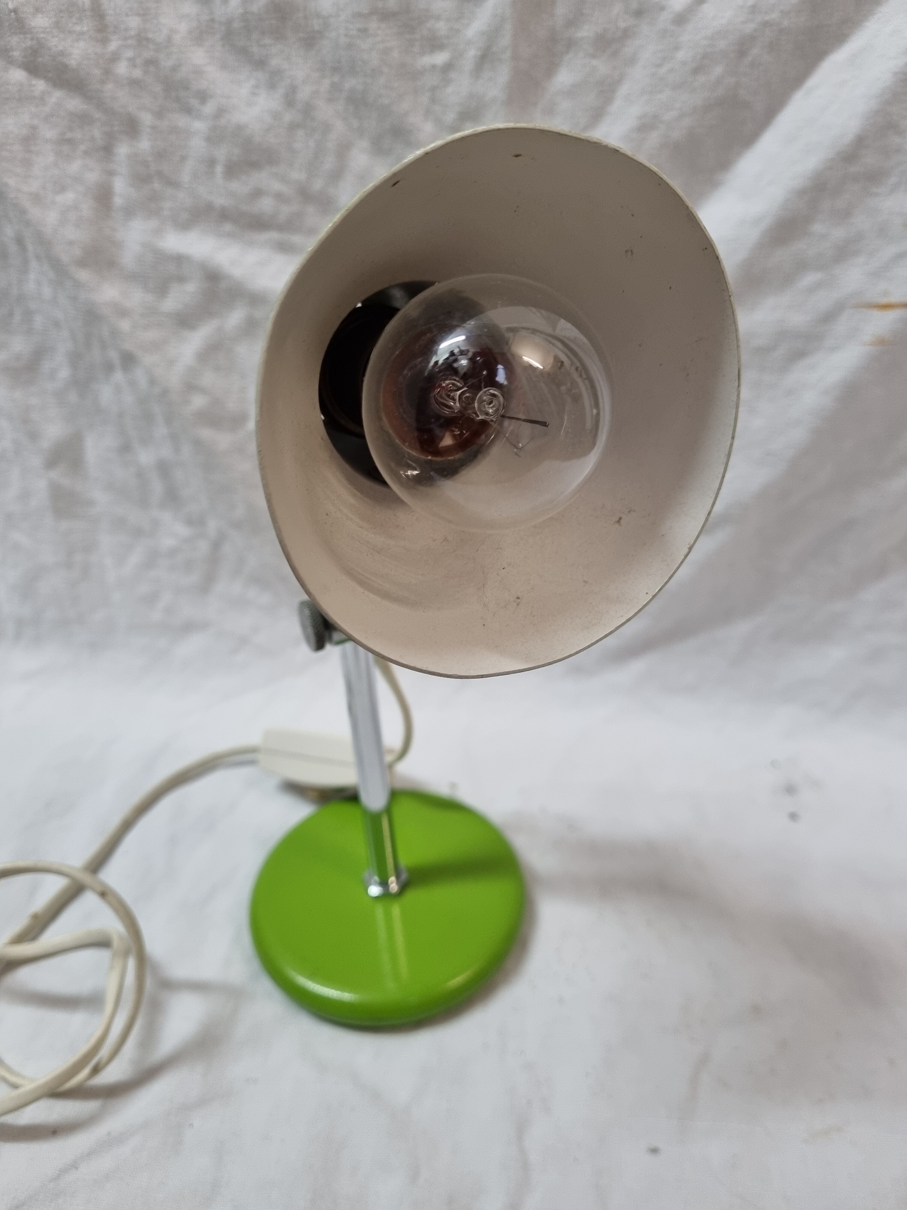 1970 metal casserole desk lamp