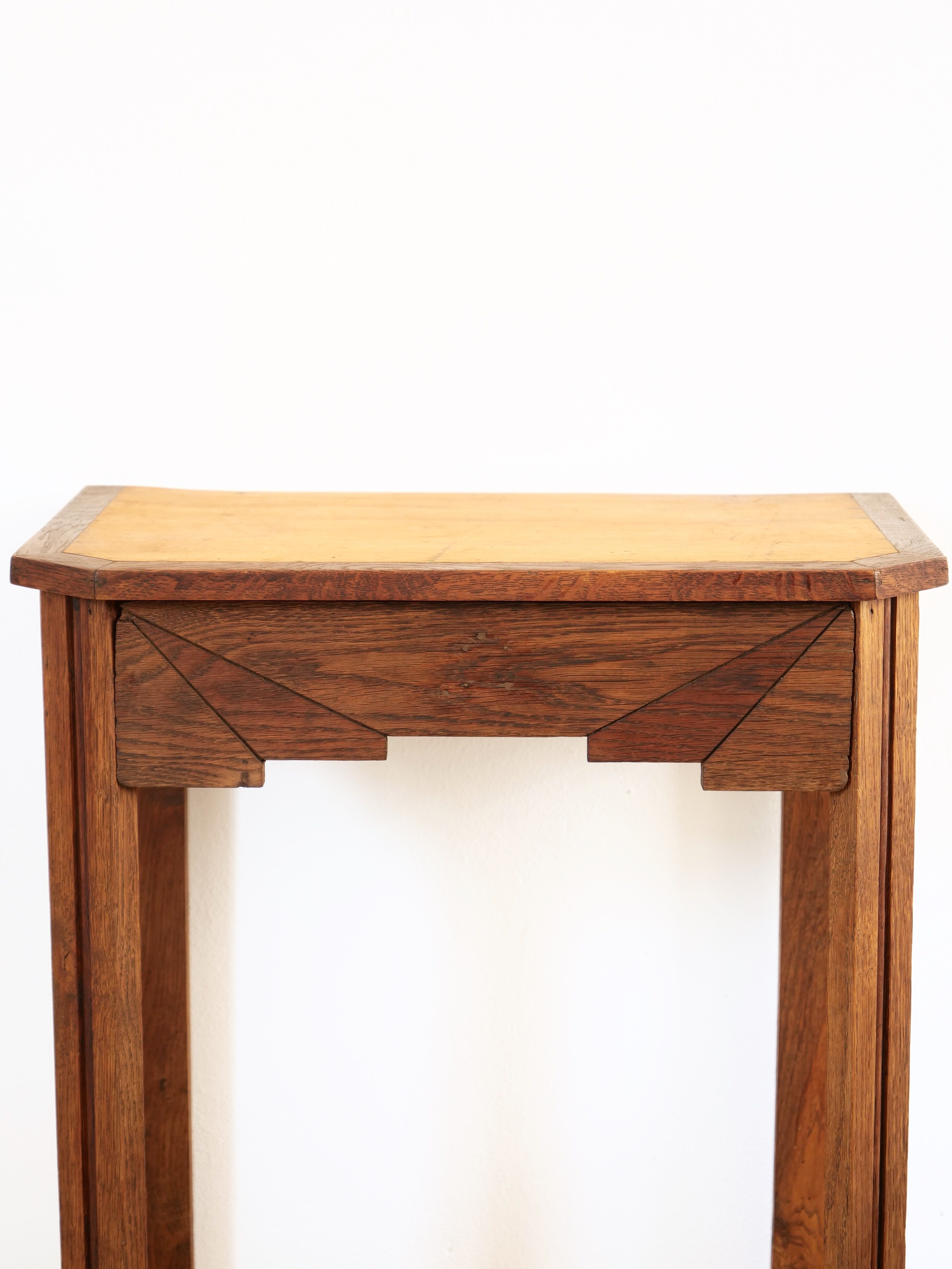 Extra furniture deco entrance hall