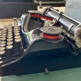 Underwood typewriter