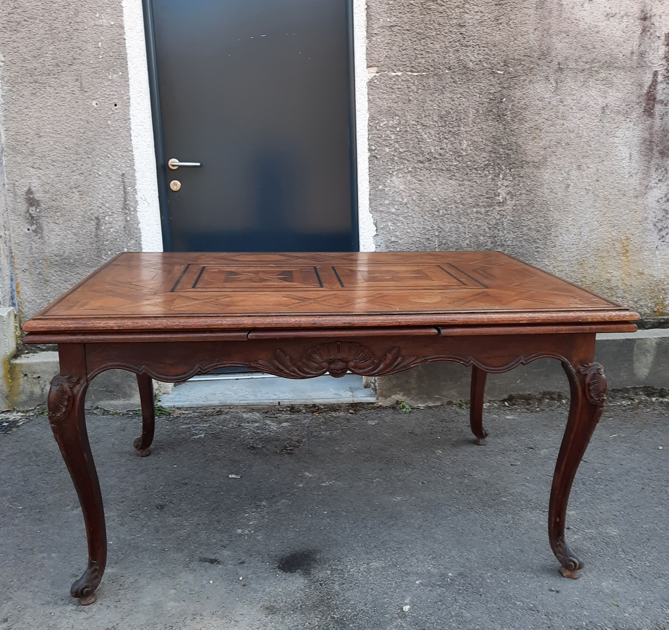 Italian table marquetry tray
