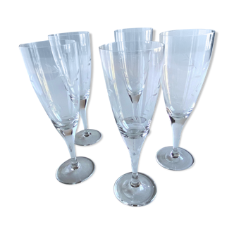 Set of 5 champagne flutes in engraved glass flowers