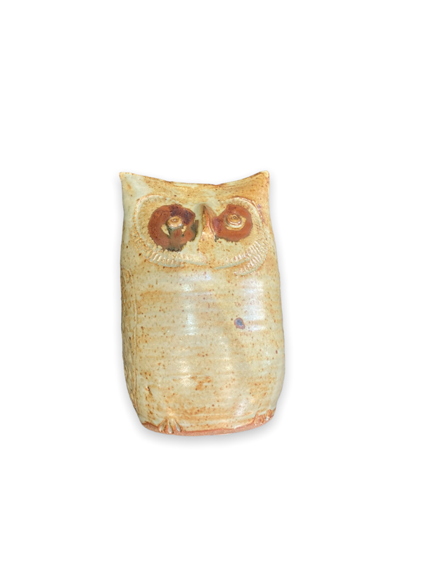 Vase pique fleur représentant un hibou en grès, de Ginette et Edouard Solorzano