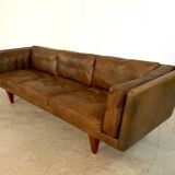 V11 sofa by Illum Wikkelsø for Holger Christiansen, 1960s