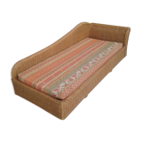 Rattan daybed