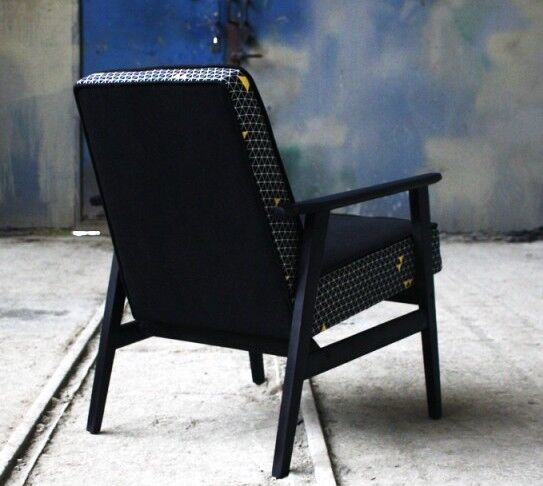 Chair vintage yellow triangles