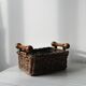 Ancien panier en osier atypique