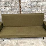 Daybed for Airborne