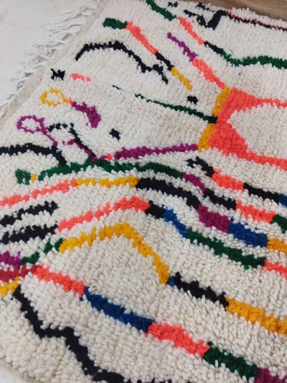 Moroccan berbere carpet 170x100cm