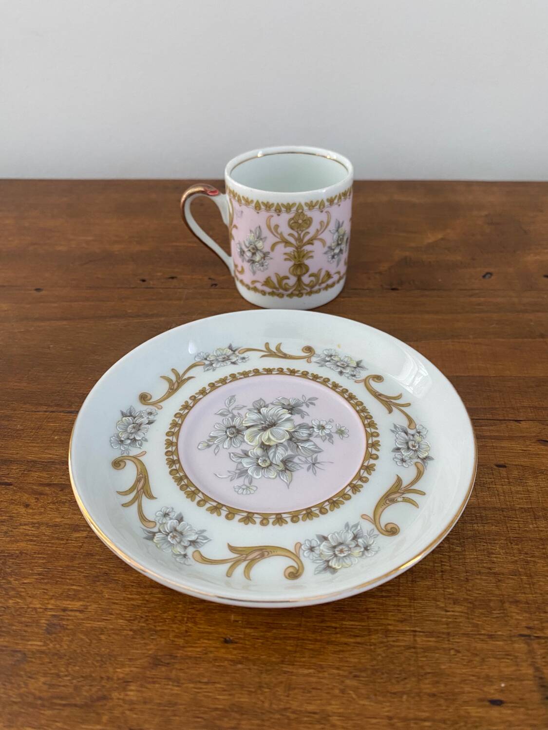 Genuine ITALY porcelain cup and saucer
