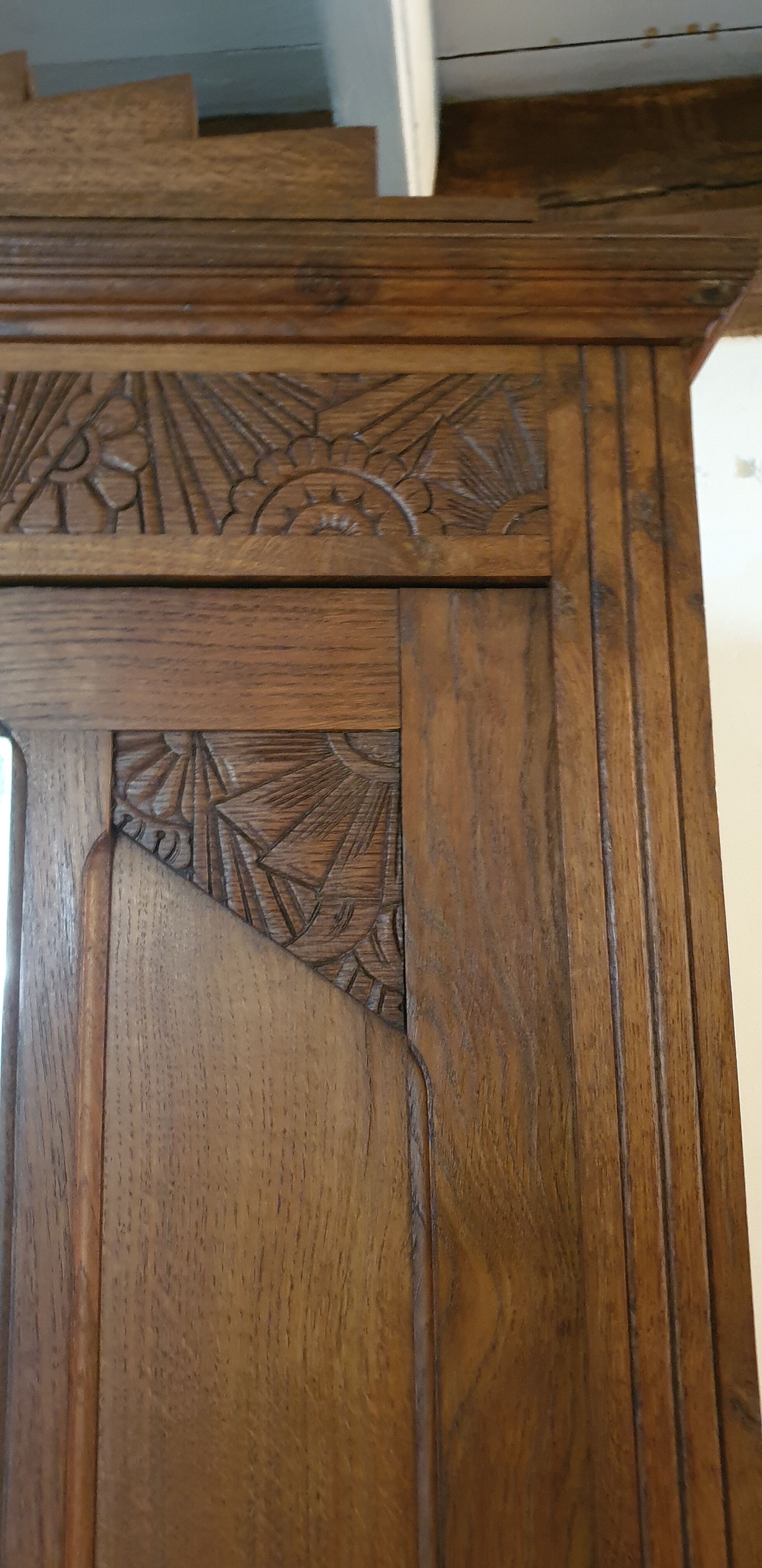 Wardrobe in solid oak