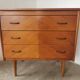 Commode des années 50 pieds compas