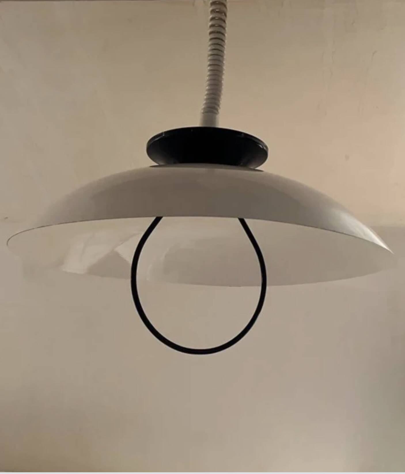 Vintage 80s white and blue suspension design