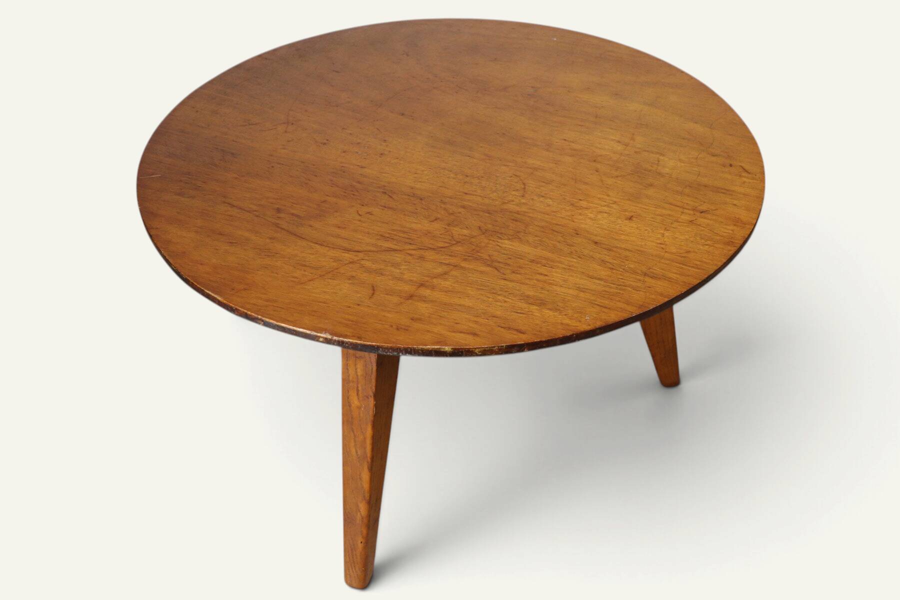 Tripod coffee table in oak, 1950s.