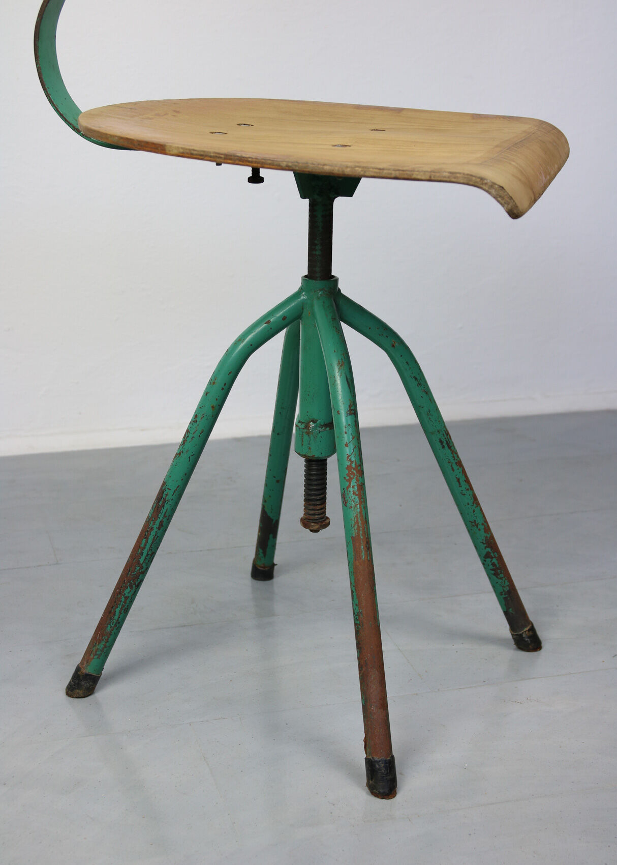 Set of 2 industrial mint green swivel chairs, 1960