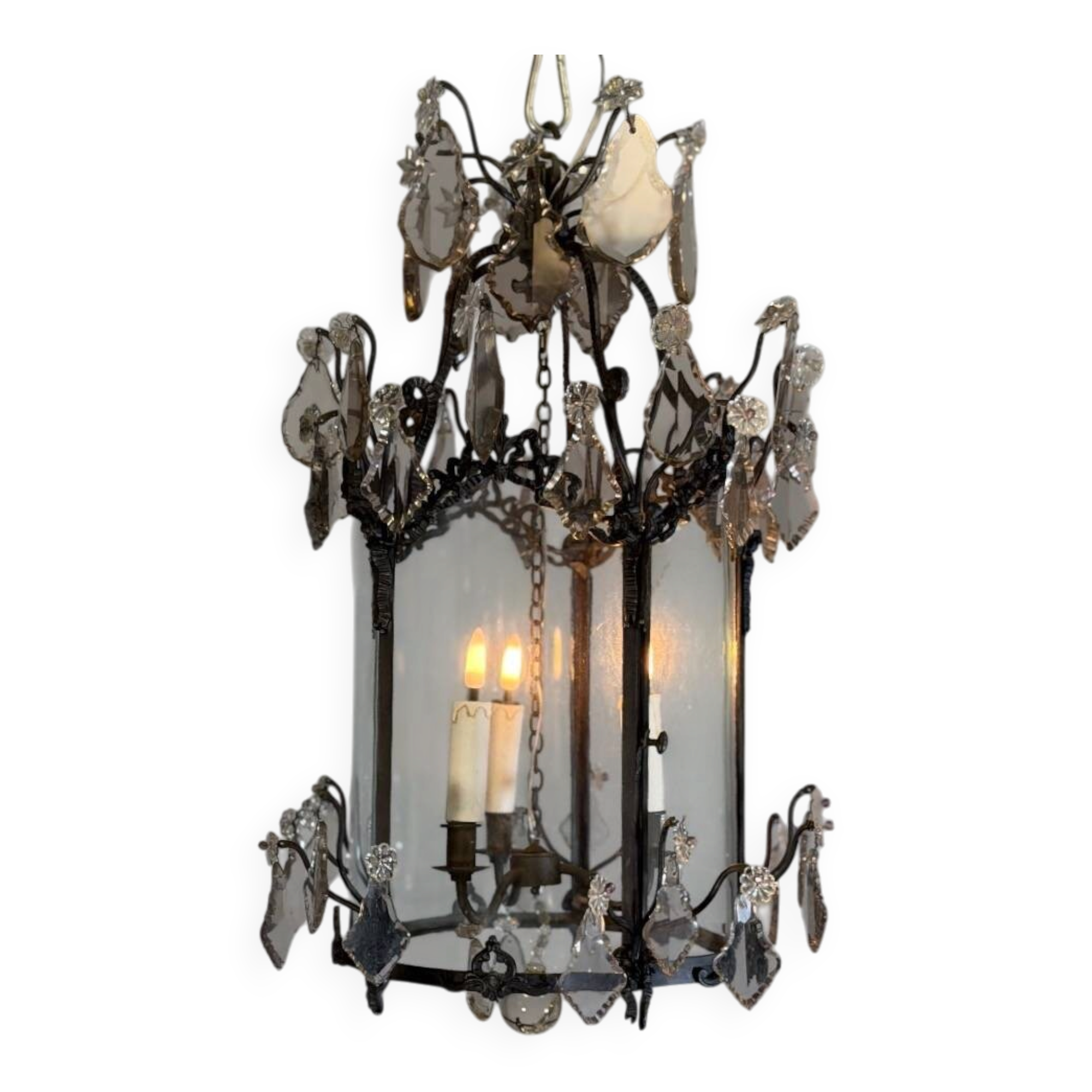 Louis XV style lantern in blackened brass adorned with cut crystal pendants, circa 1900.